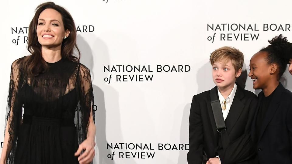 Angelina Jolie Has A Very Valuable Advice For Her Daughters!