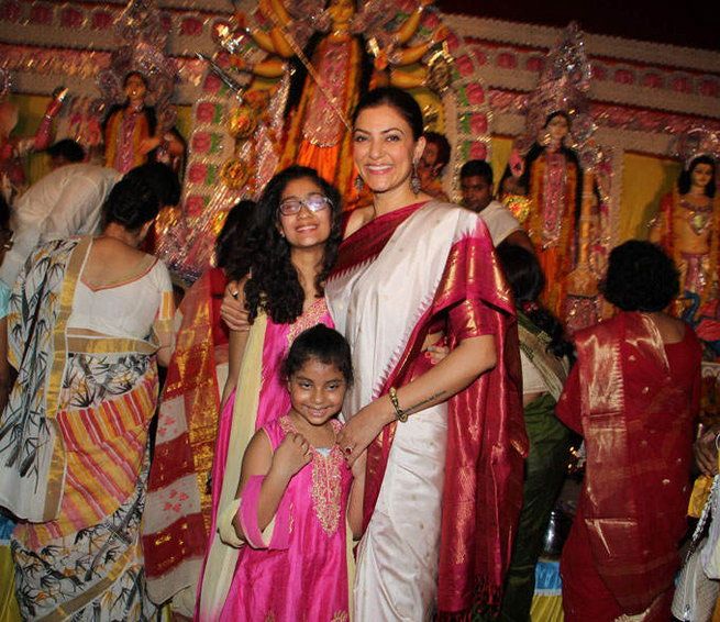 Sushmita Sen's Durga Puja Celebrations