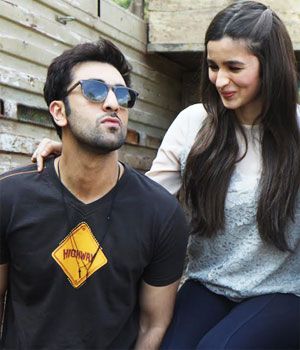 Alia Bhatt Feels That Ranbir Kapoor Is The Best Actor To Have On Sets