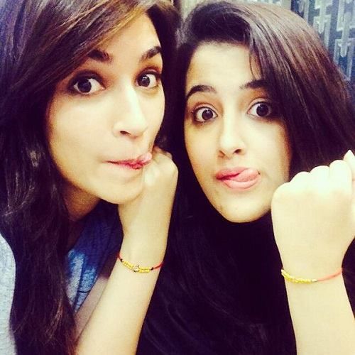 21 Pictures Of Kriti And Nupur Sanon That Give Us Major Sister Goals!
