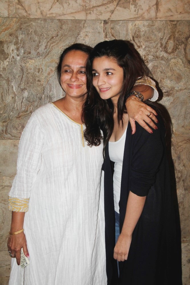 Alia Bhatt and Soni Razdan to star in an ad together