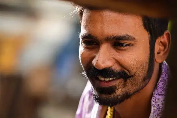 9 Reasons Why Dhanush is the Raanjhanaa You Wished For 