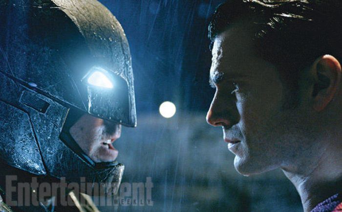 Treat Yourself to a Whole New Bunch of Stills from Batman v Superman!