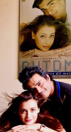 Watch: This Is How Madhavan And Dia Mirza Celebrated 15 Years Of RHTDM!