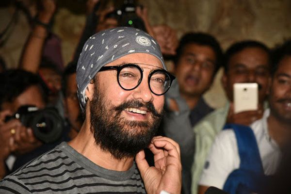 WATCH: Aamir Khan Explains How He Chooses His Next Movie
