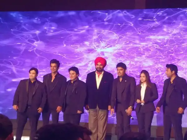 Kapil Sharma, Ali Asgar And Sunil Grover's Live Video Takes A Clever Dig!