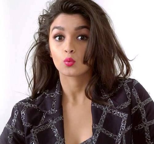 Alia Bhatt Will Not Let Unsuccessful Relationship Affect Her Career