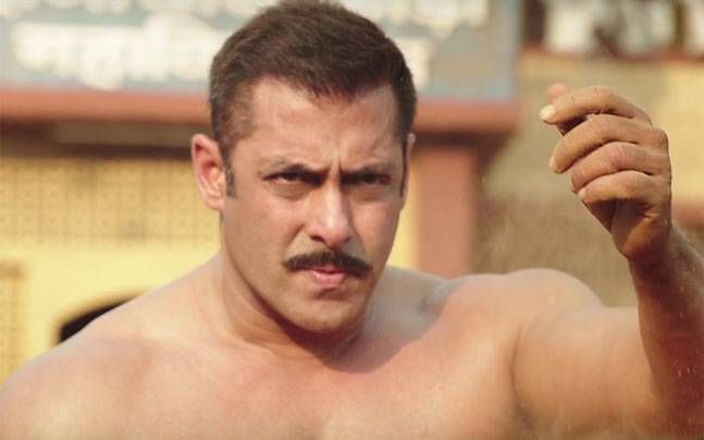 Bollywood Gives Kudos To Salman Khan Starrer Sultan