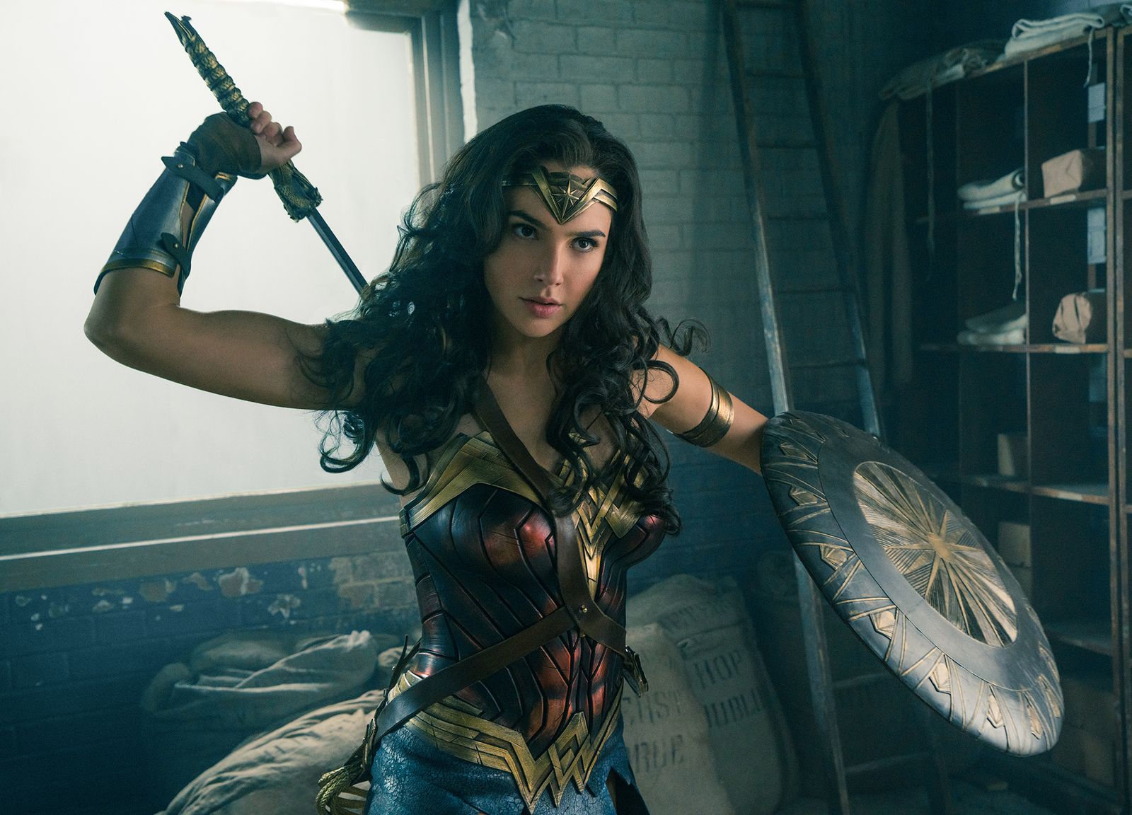 Gal Gadot To Be Awarded With The Rising Star Award!