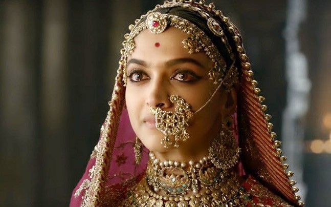 What Is The Real Meaning Behind The Silence Of Many Bollywood Celebs In Padmavati Row?