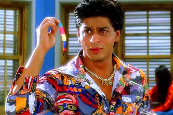 11 Gifs Of SRK Which You'll Relate To If You Believe In Karma