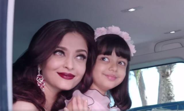 WATCH: Aishwarya Rai Bachchan Cuddling And Kissing Aaradhya Moments Before Walking The Cannes Red Carpet!