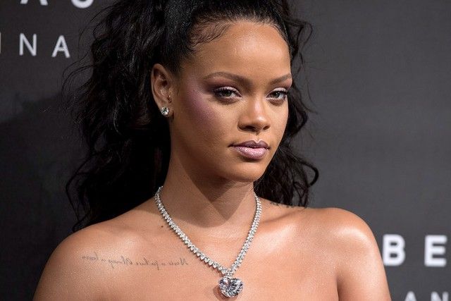 Rihanna, DJ Khaled to Perform at Grammys