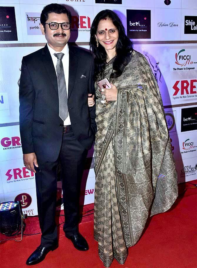 My wife Rekha keeps me updated with technology: Rohitash Gour  