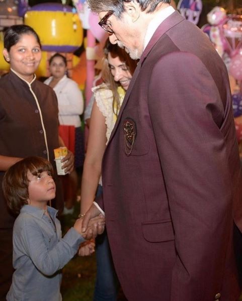 अमिताभ बच्चन के साथ शाहरुख़ के छोटे बेटे अबराम की ये तस्वीर क्यूटनेस की हद है!