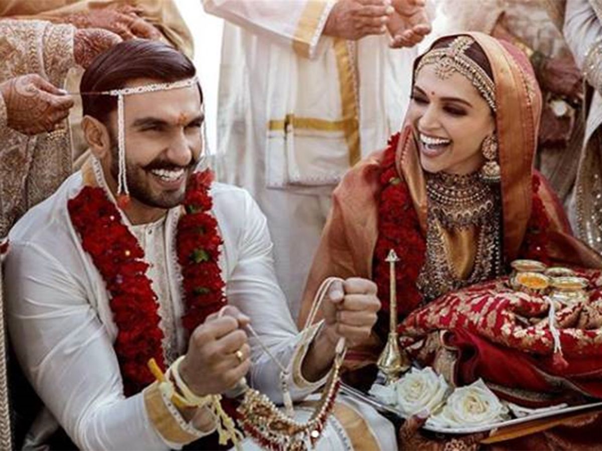Ranveer Singh Finally Reveals The Moment He Realised That Deepika Is The One!