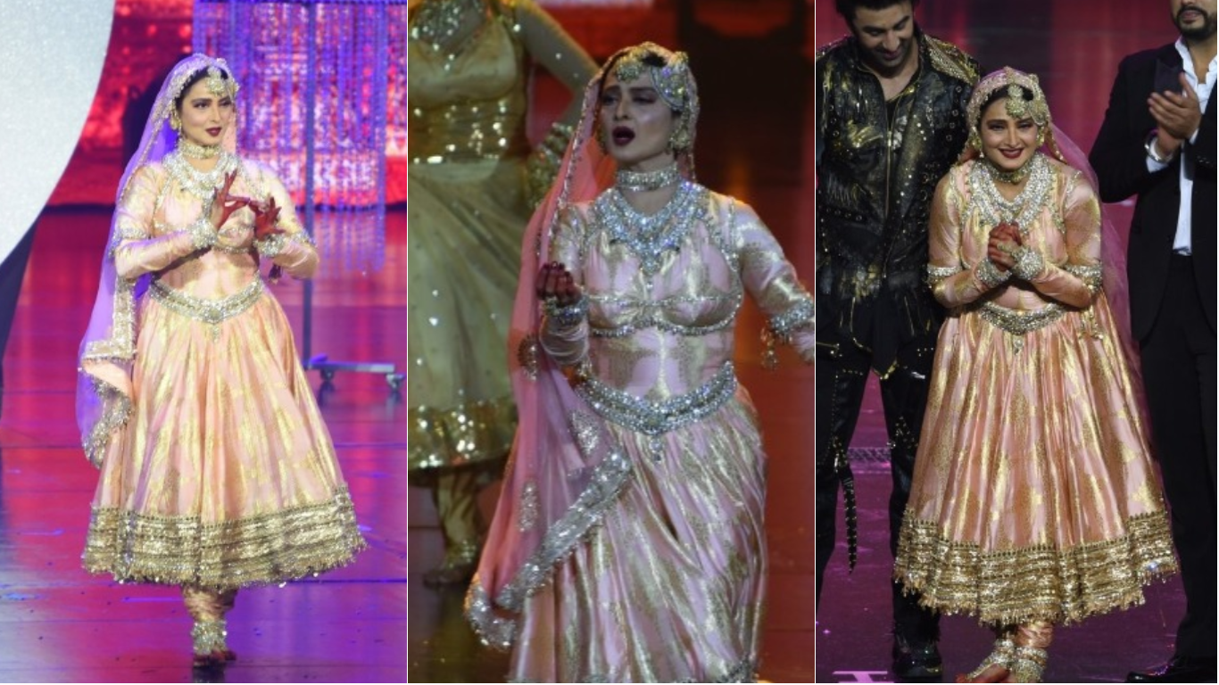 5 Things We Bet You Did Not Notice In Rekha's Performance At The 2018 IIFA Bangkok!