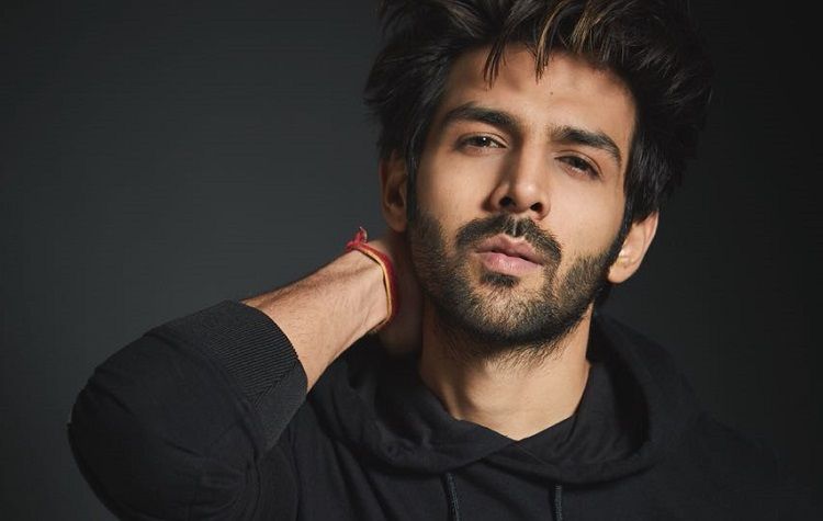 This Sweet Gesture By Kartik Aaryan’s Fan Will Move Your Heart!
