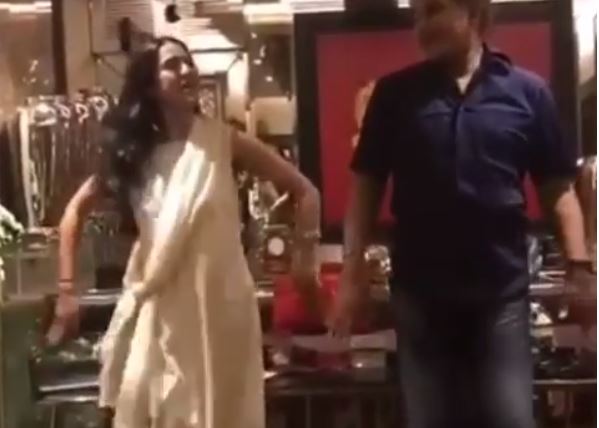 सारा अली खान ने 'सात समुंदर पार...' गाने पर किया ज़बरदस्त डांस, वीडियो हुआ वायरल !
