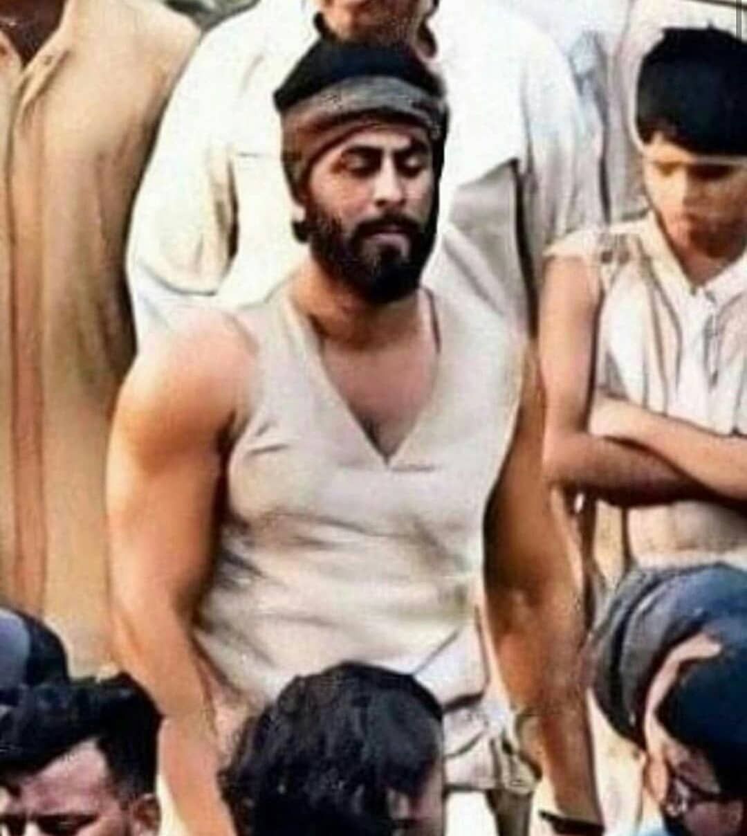 Ranbir Kapoor's Look From His Dacoit Drama Shamshera Gets Leaked, You'll Have To Look Twice To Know Its Him!