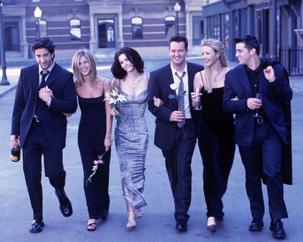 Jennifer Aniston Reveals The Cast Wanted To Do A Friends Movie But The Producers Were Not Interested