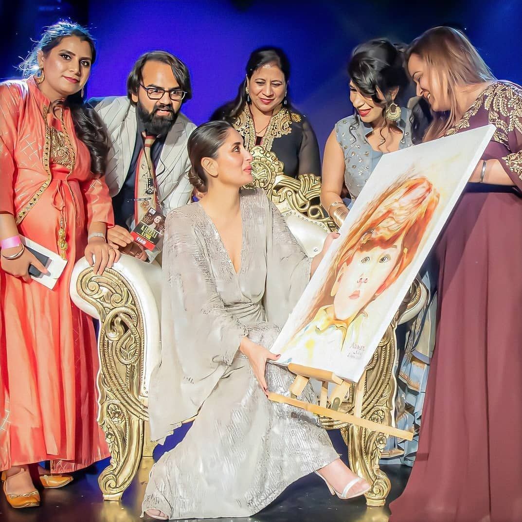 Kareena Kapoor Khan Receives A Portrait Of Taimur Ali Khan From Fans In Australia
