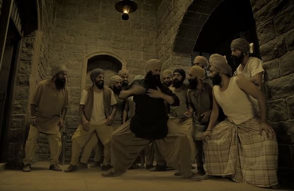 अक्षय कुमार की फिल्म केसरी का गाना सानु केहन्दी सुनकर आप झूम उठेंगे, देखिये विडियो !