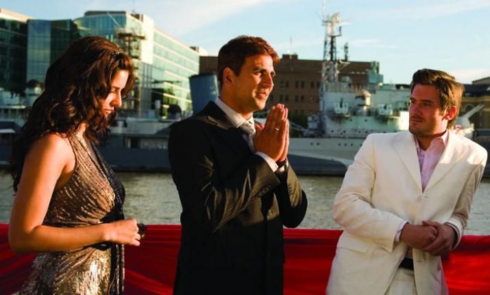 Did You Know That James Bond Sean Connery's Son Was Supposed To Debut In Namastey London?