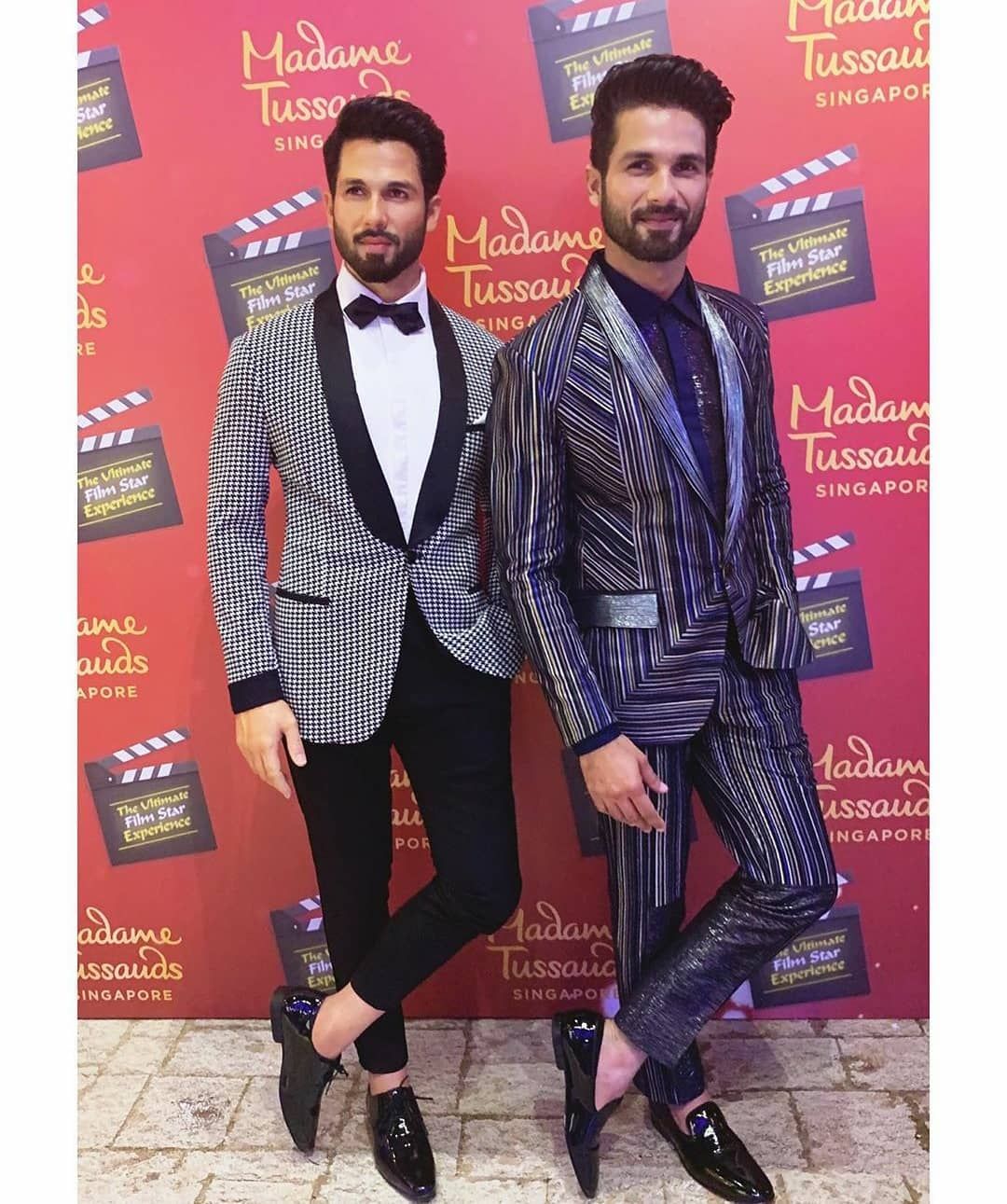 Shahid Kapoor Unveils His Wax Statue At Madame Tussauds Singapore!