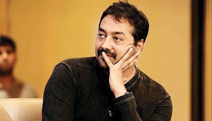 Fans Slam Anurag Kashyap For Snapping At The Paparazzi And Asking Them To See Their Faces In Mirror