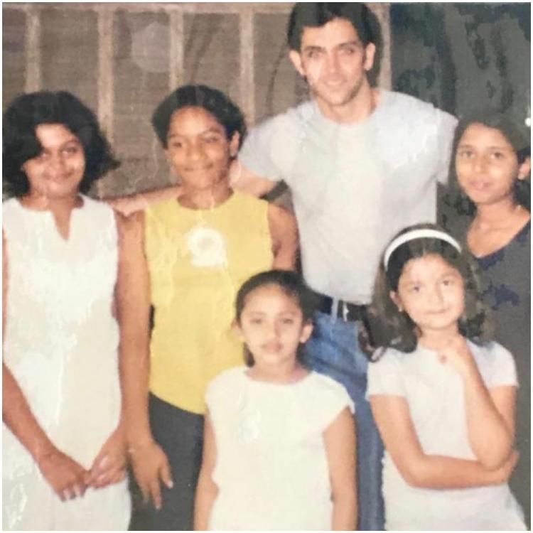 Alia Bhatt Sharing Frame With Hrithik Roshan In This Throwback Picture Will Make You Go 'Aww'!