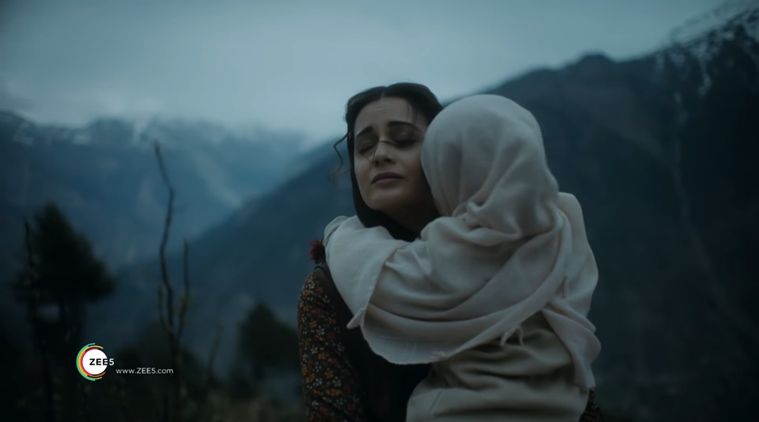Kaafir Review: Dia Mirza Tears Up The Screen With Her Searing Glances; Not To Forget The Amazing Writing!