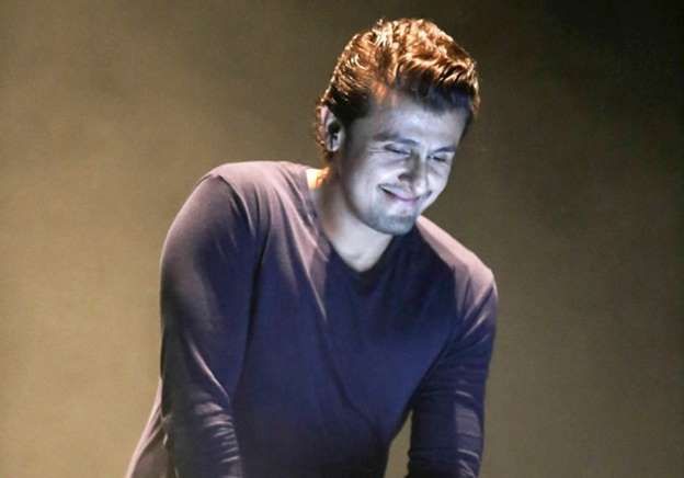Sonu Nigam Enjoys His First Work Out Session Of His Life In New York As He Turns 46