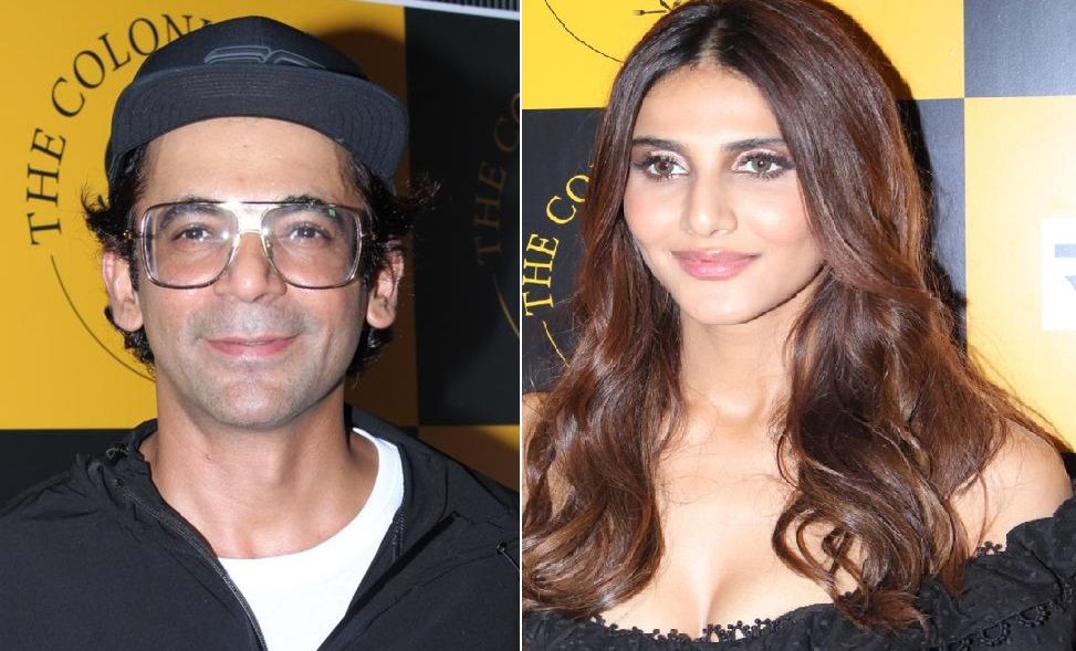 Vaani Kapoor And Sunil Grover Get Papped At The Colonial Palate Restaurant