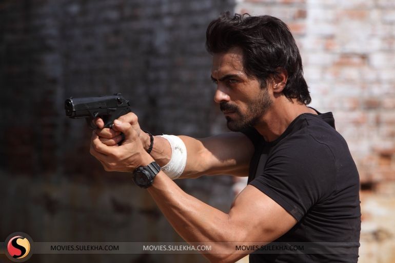 BREAKING: Arjun Rampal’s Next Bollywood Outing To Be A Whodunit Thriller!