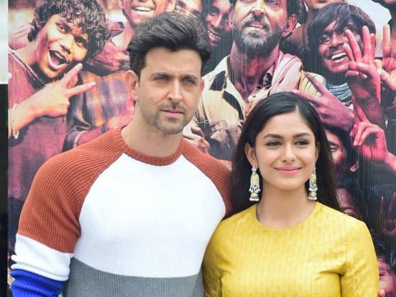 Hrithik Roshan Reveals He Cleaned The House To Get Pocket Money His Co-Star Mrunal Thakur Polished Her Dad's Shoes