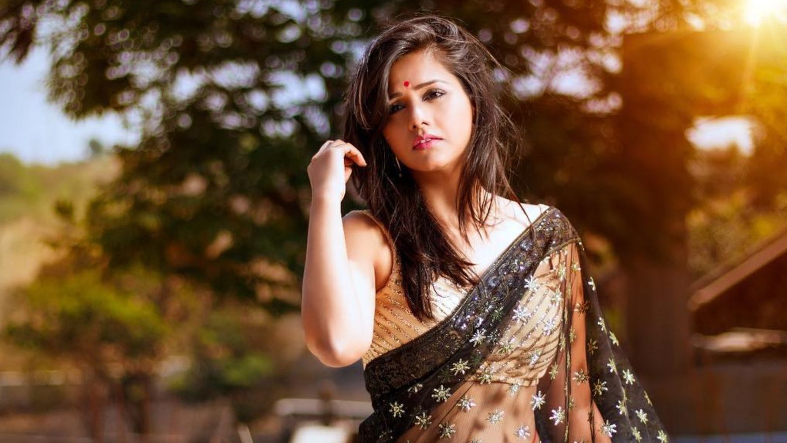 TV Actress Dalljiet Kaur Gets Flooded With Hate Mail For Playing A Negative Role In Guddan - Tumse Na Ho Payega