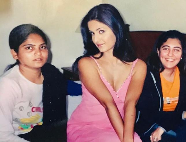 Katrina Kaif Looks Unrecognizable In These Pictures From The Sets Of The 2005 Telugu Film Allari Pidugu