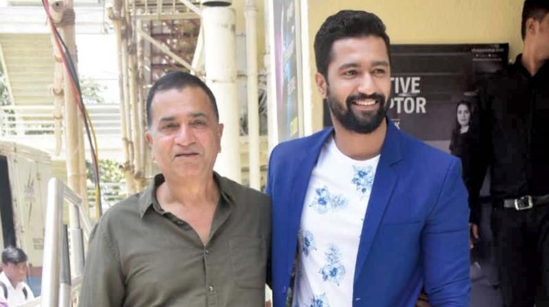 Vicky Kaushal Says He's Proud To Be A Technician's Son, Calls Them The Real Heroes Behind The Camera