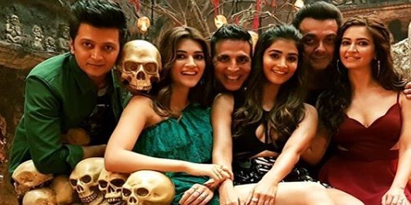 Housefull 4 Trailer To Be Released In Four Different Countries Today!