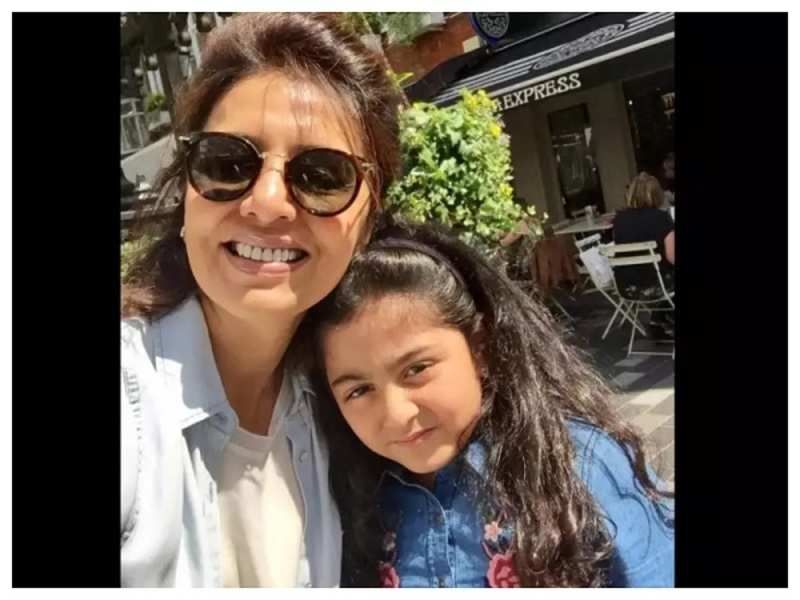 Neetu Kapoor's Grand Daughter Samaira Expresses Concern Over Delhi's Dengue Problem And She Is Adorable