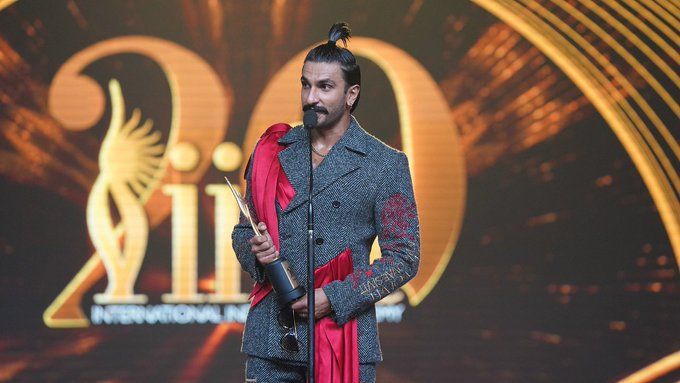 IIFA 2019: Ranveer Singh Gets The Special Wax Award, To Get A Statue Beside Wife Deepika In Madame Tussauds!