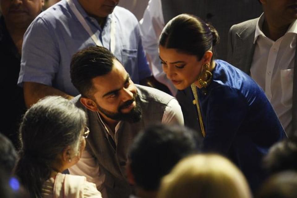 Anushka Sharma’s Gesture For Virat Kohli As He Gets Emotional About His Dad Re-Instates Our Faith In Marriages And Soulmate