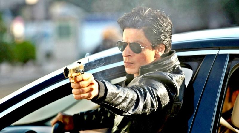 शाहरुख़ खान ने यशराज फिल्म्स के साथ साईन की फिल्म, 'वॉर' डायरेक्टर सिद्धार्थ आनंद के साथ करेंगे एक्शन में वापसी?
