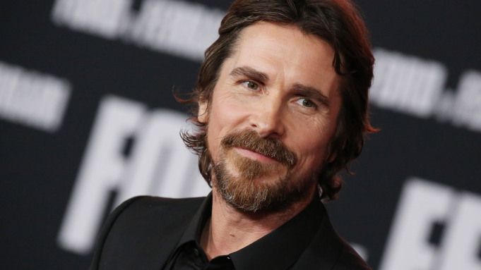 Batman Star Christian Bale In Talks To Join 'Thor: Love and Thunder'