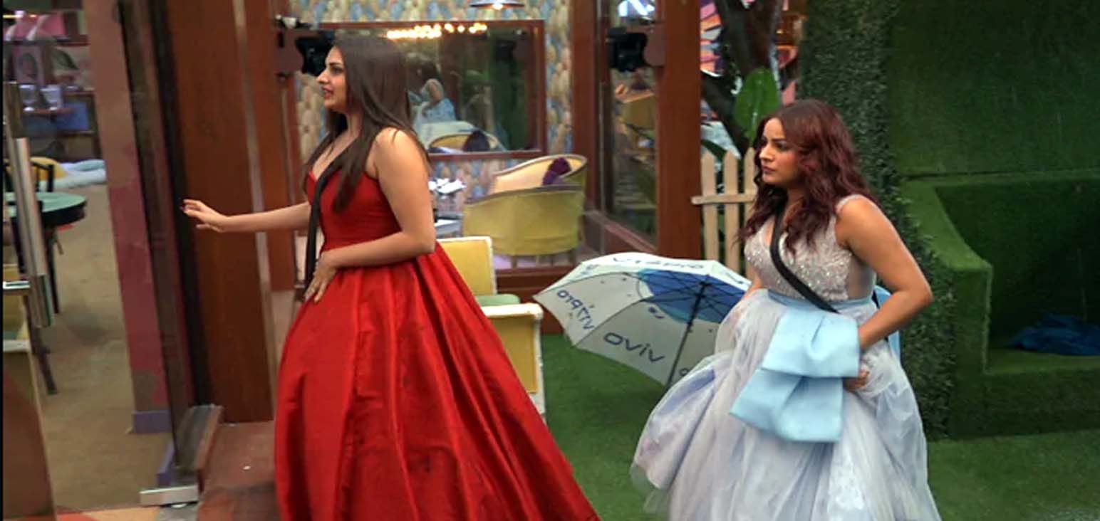Bigg Boss 13: Shehnaaz Gill's Father Says Himanshi Khurrana 'Tortured' Her, Adds 'Any Other Girl Would Have Committed Suicide'