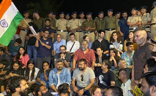 JNU Violence: Anurag Kashyap, Swara Bhasker And Other Celebs Join Protests, Anubhav Sinha Says, 'We Will Stand For Them Every Time'