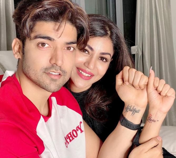 TV Actors Gurmeet Chaudhary And Debina Bonnerjee Finally Test Negative For COVID-19; Actor Says 'It Was Tough'