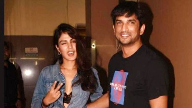 Rhea Chakraborty’s Lawyer Dismisses Reports Suggesting Actress Met Sushant On 13th June; Calls It A ‘Baseless Rumour’