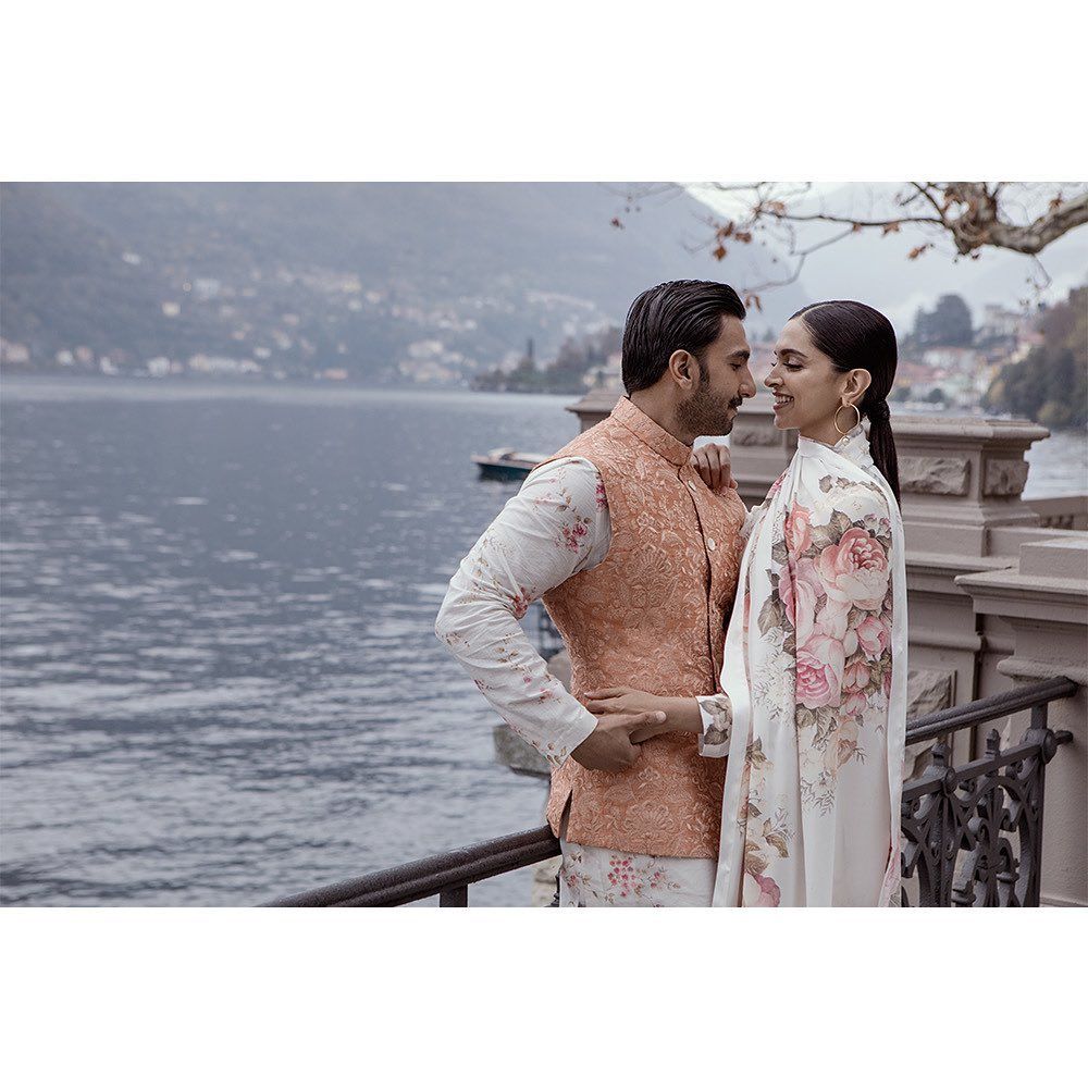 Ranveer Singh Has Eyes Only For His 'Gudiya' Deepika Padukone, As He Wishes Her On Their Second Wedding Anniversary